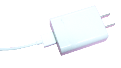 靈科伺服超聲波塑料焊接機在充電器外殼高質(zhì)量制造